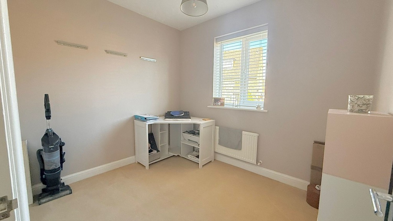 2 bedroom House for Letting Crowhurst Mead, Godstone