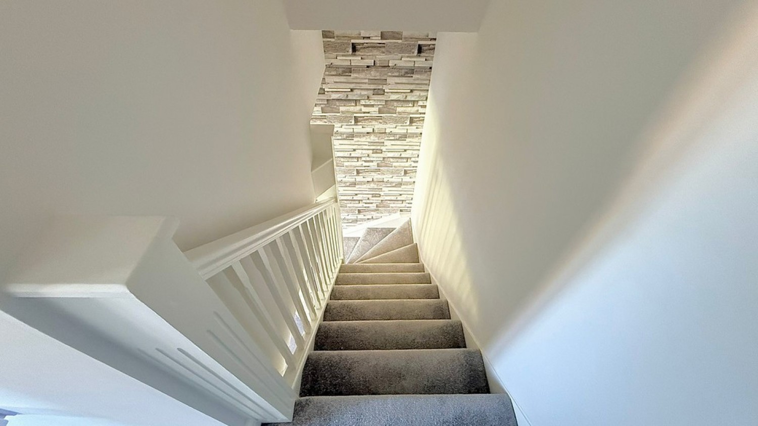 2 bedroom House for Letting Crowhurst Mead, Godstone