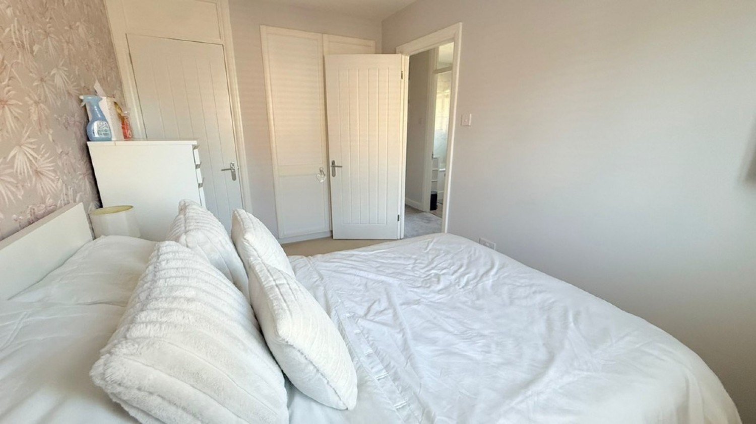 2 bedroom House for Letting Crowhurst Mead, Godstone