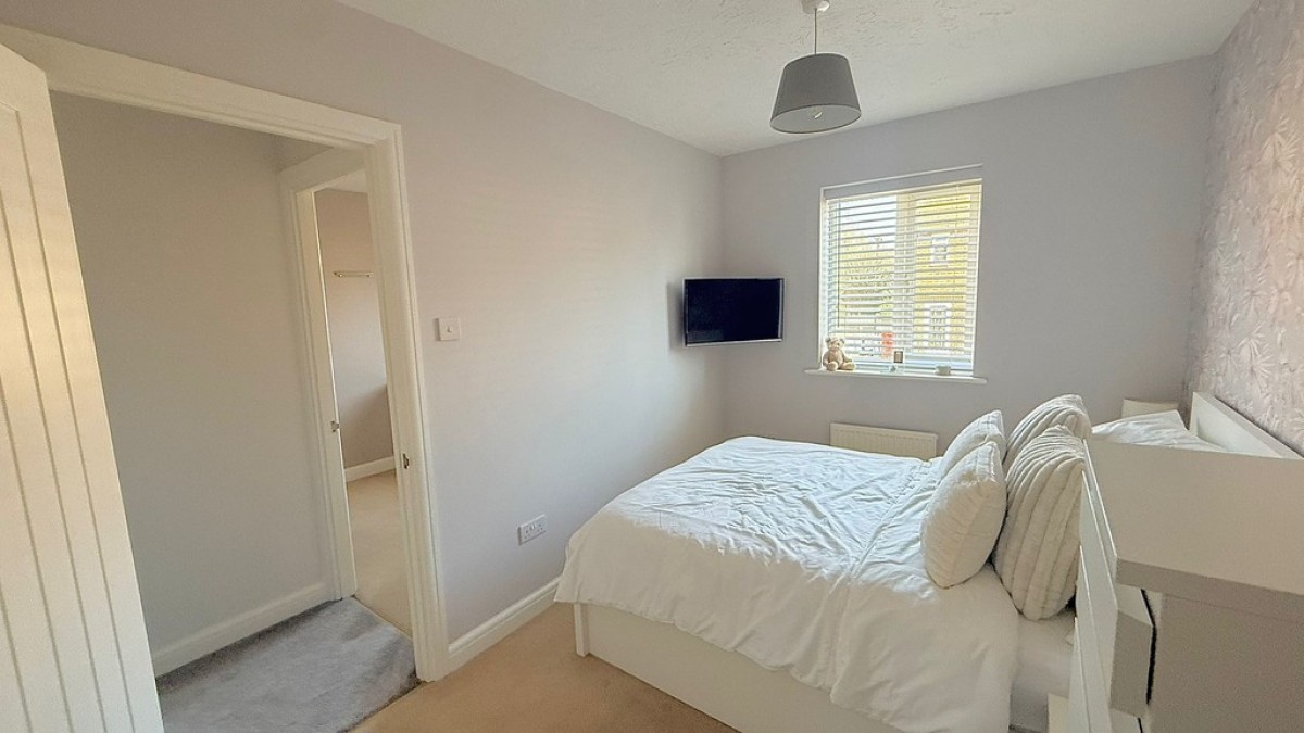 Crowhurst Mead, Godstone