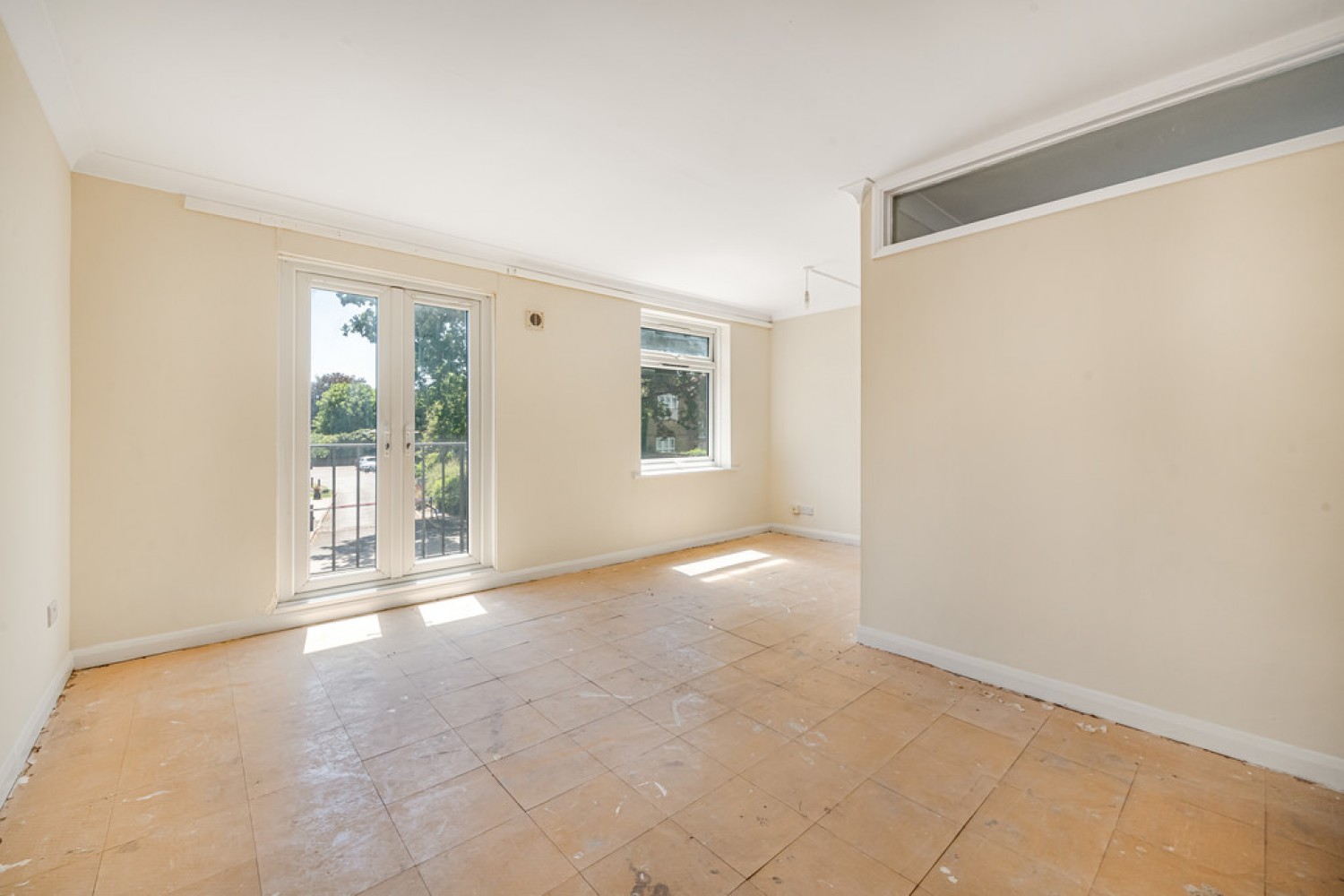 1 bedroom Flat for Sale Chaldon Road, Ragland Parade