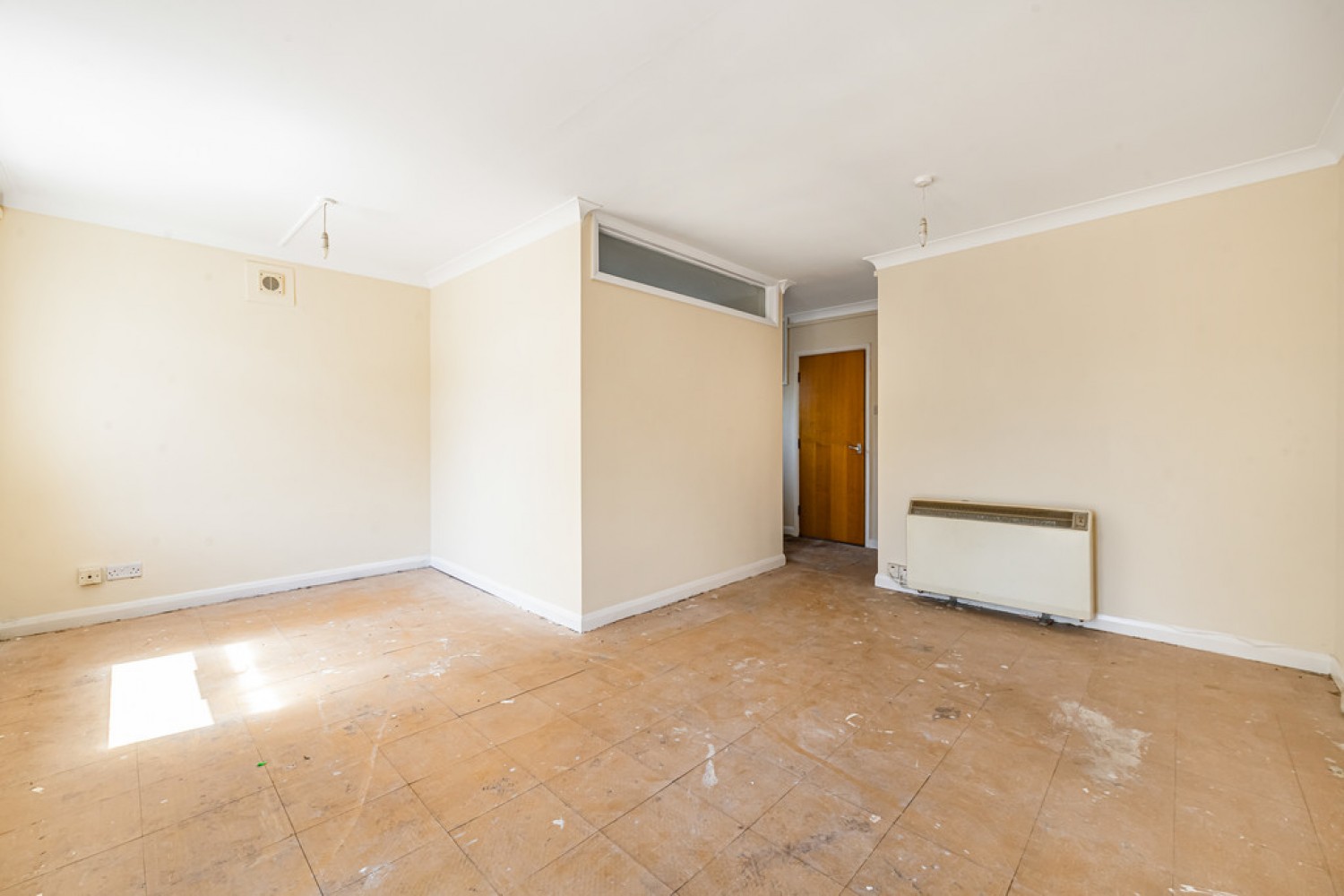 1 bedroom Flat for Sale Chaldon Road, Ragland Parade