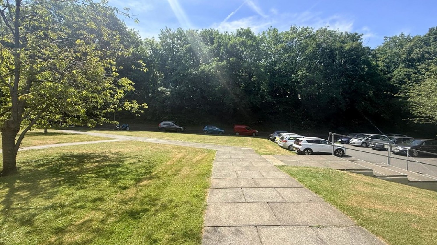 2 bedroom Flat for Letting Whyteleafe