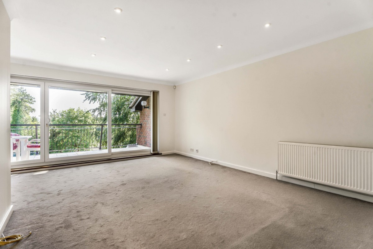 Succombs Place, Warlingham