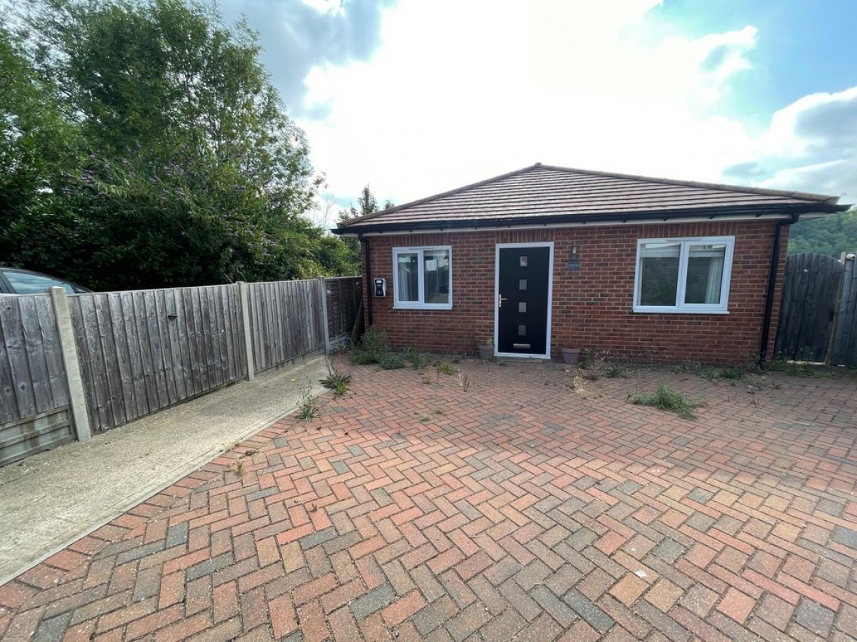 Star Lane Hooley