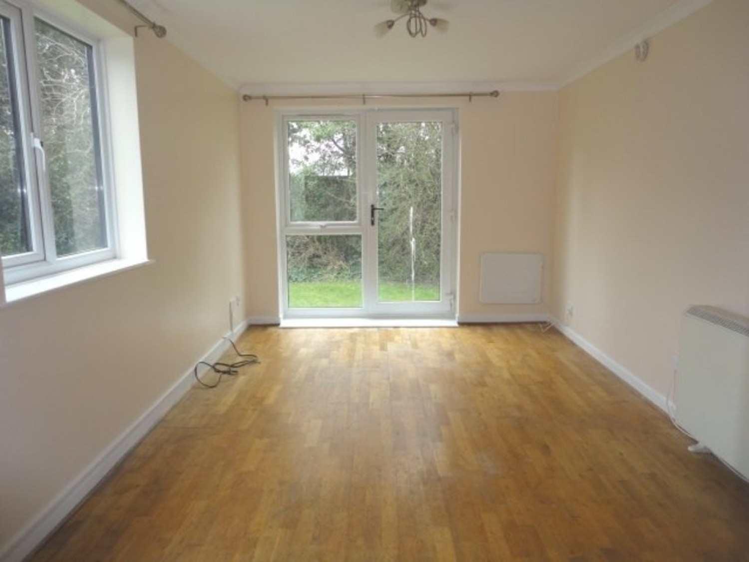 1 bedroom Flat for Letting Lovell Court, Mill Road