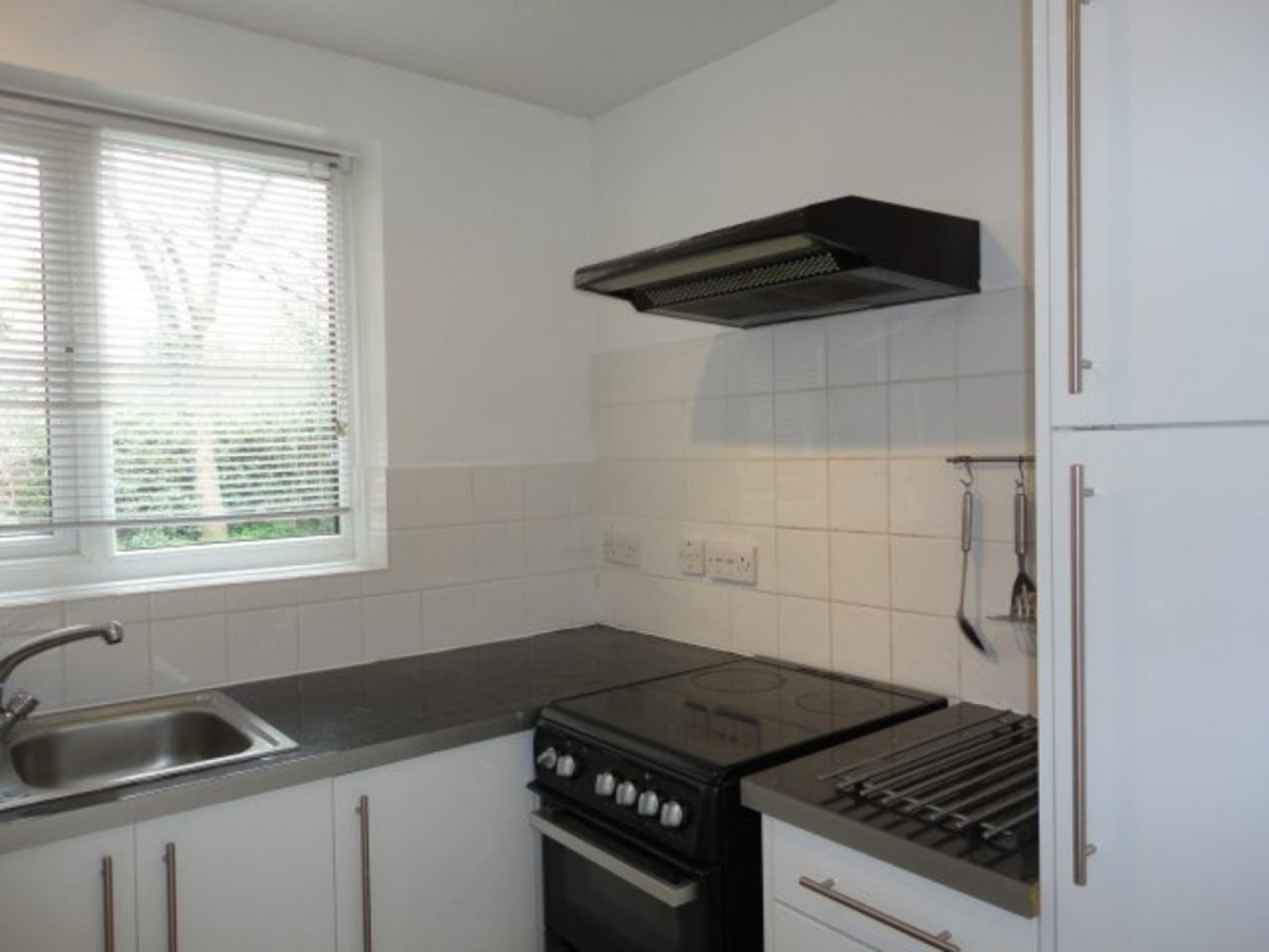 1 bedroom Flat for Letting Lovell Court, Mill Road