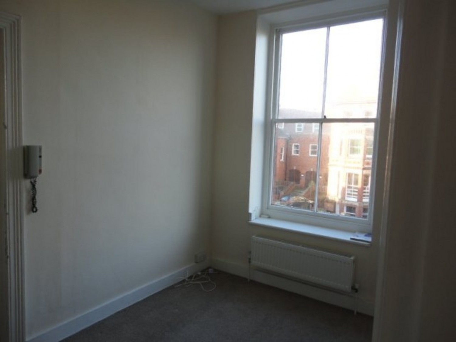 3 bedroom Flat for Sale Blackwater Road, Eastbourne