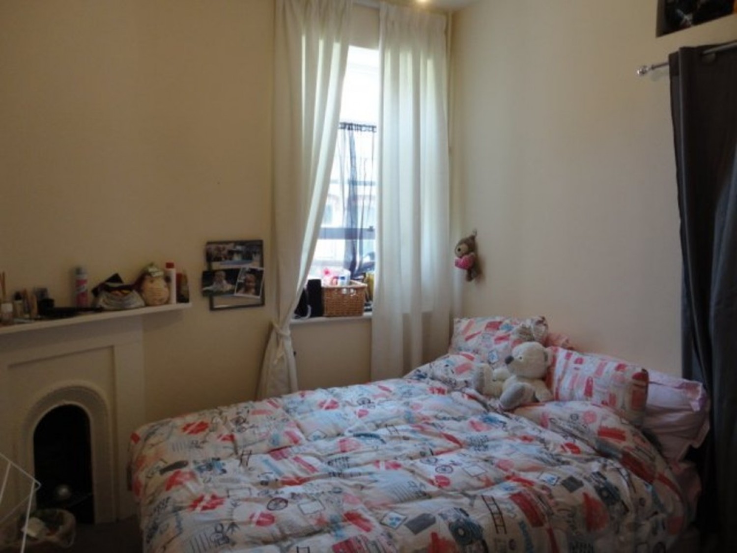 3 bedroom Flat for Sale Blackwater Road, Eastbourne