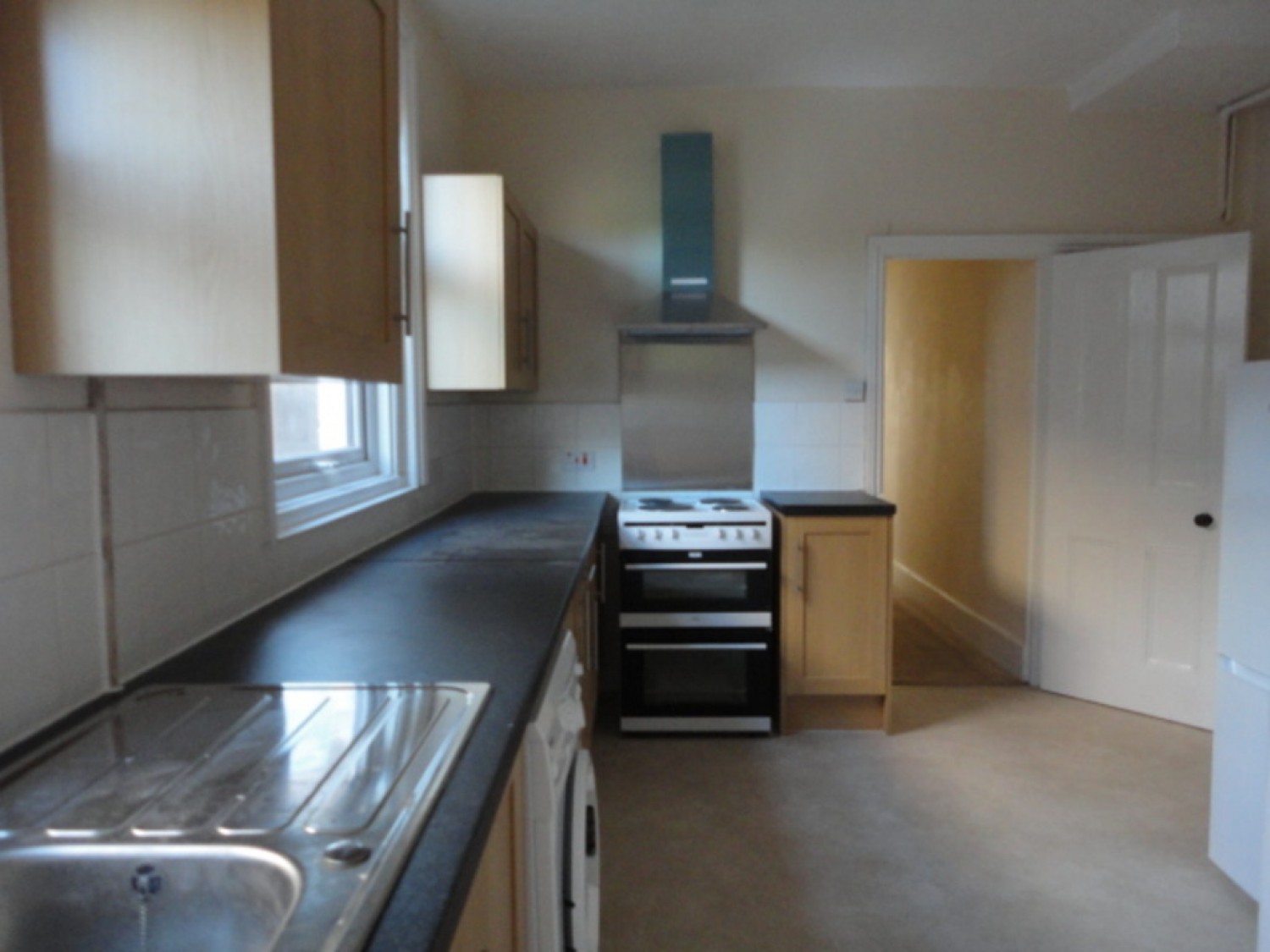1 bedroom Flat for Letting Belmore Road, Eastbourne