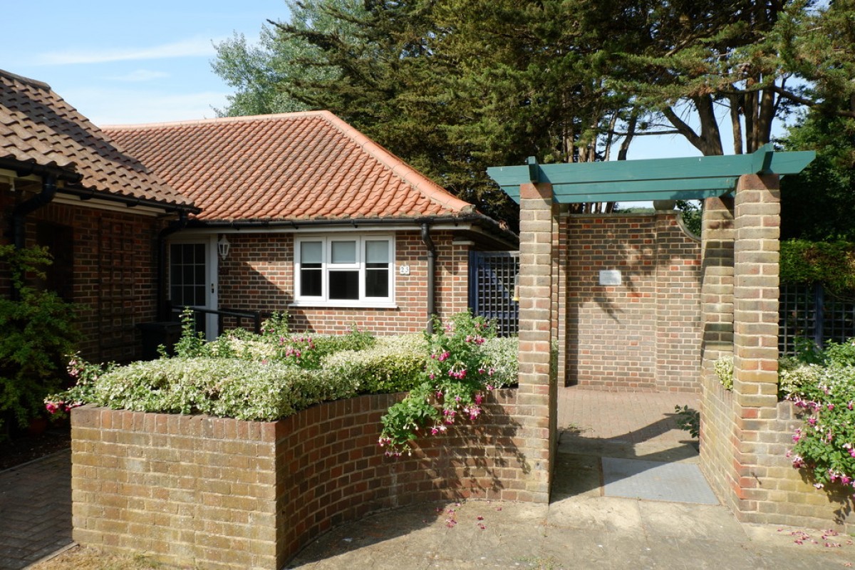 The Vintry, Farlaine Road