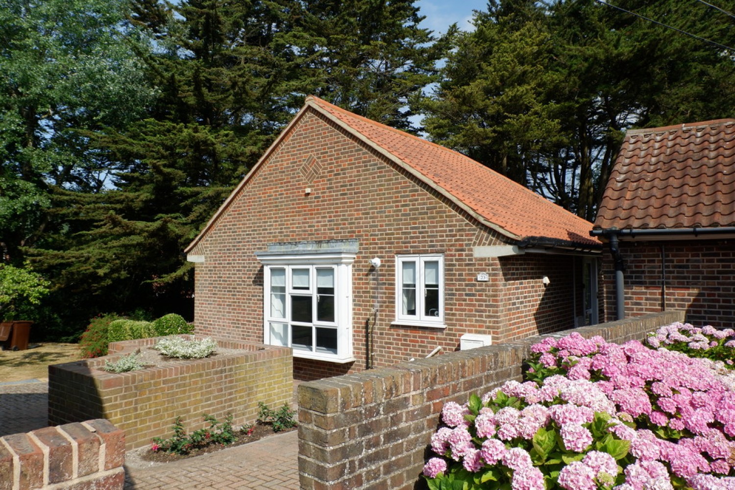 The Vintry, Farlaine Road