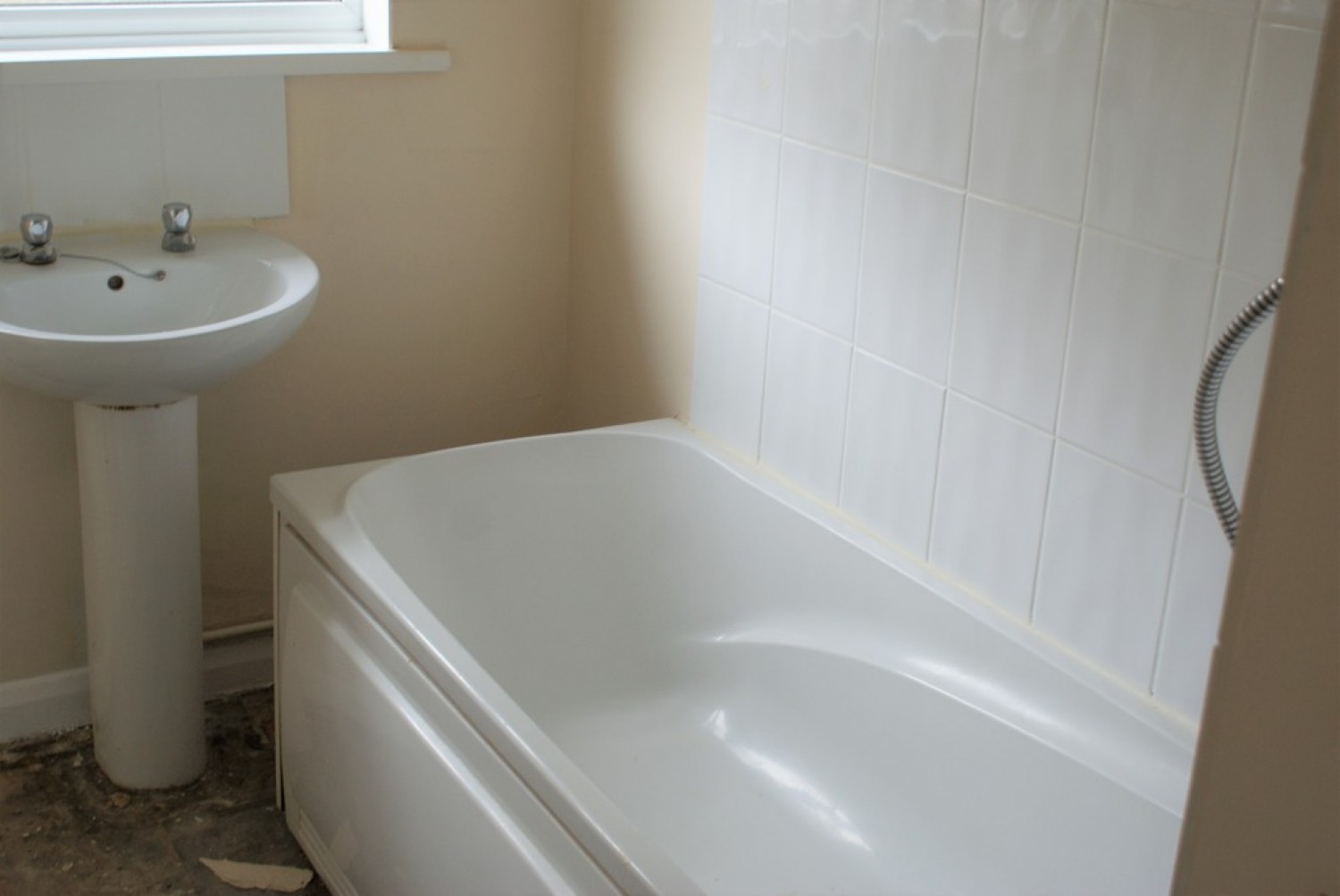 1 bedroom Flat for Sale Belmore Road, Eastbourne