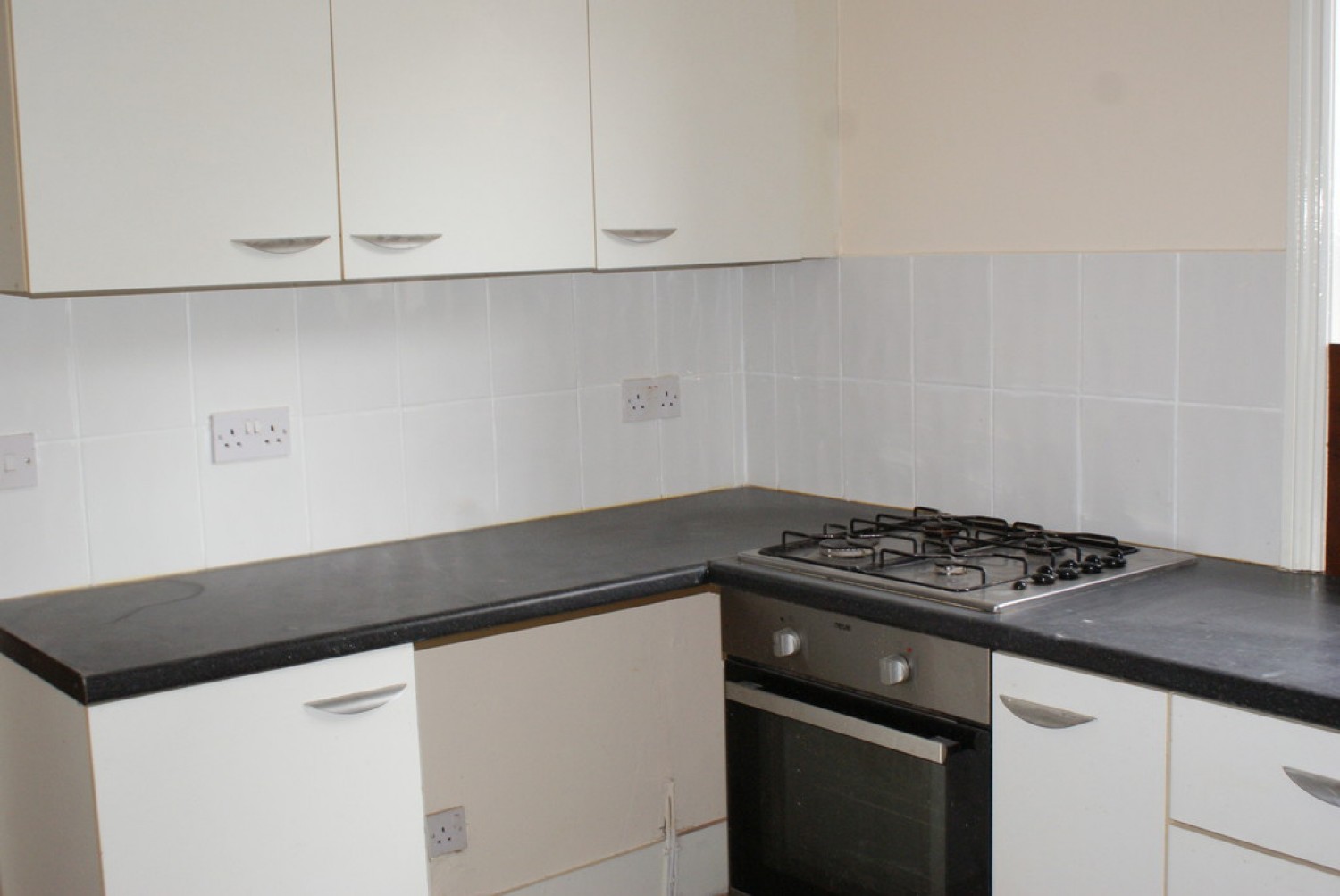 1 bedroom Flat for Sale Belmore Road, Eastbourne