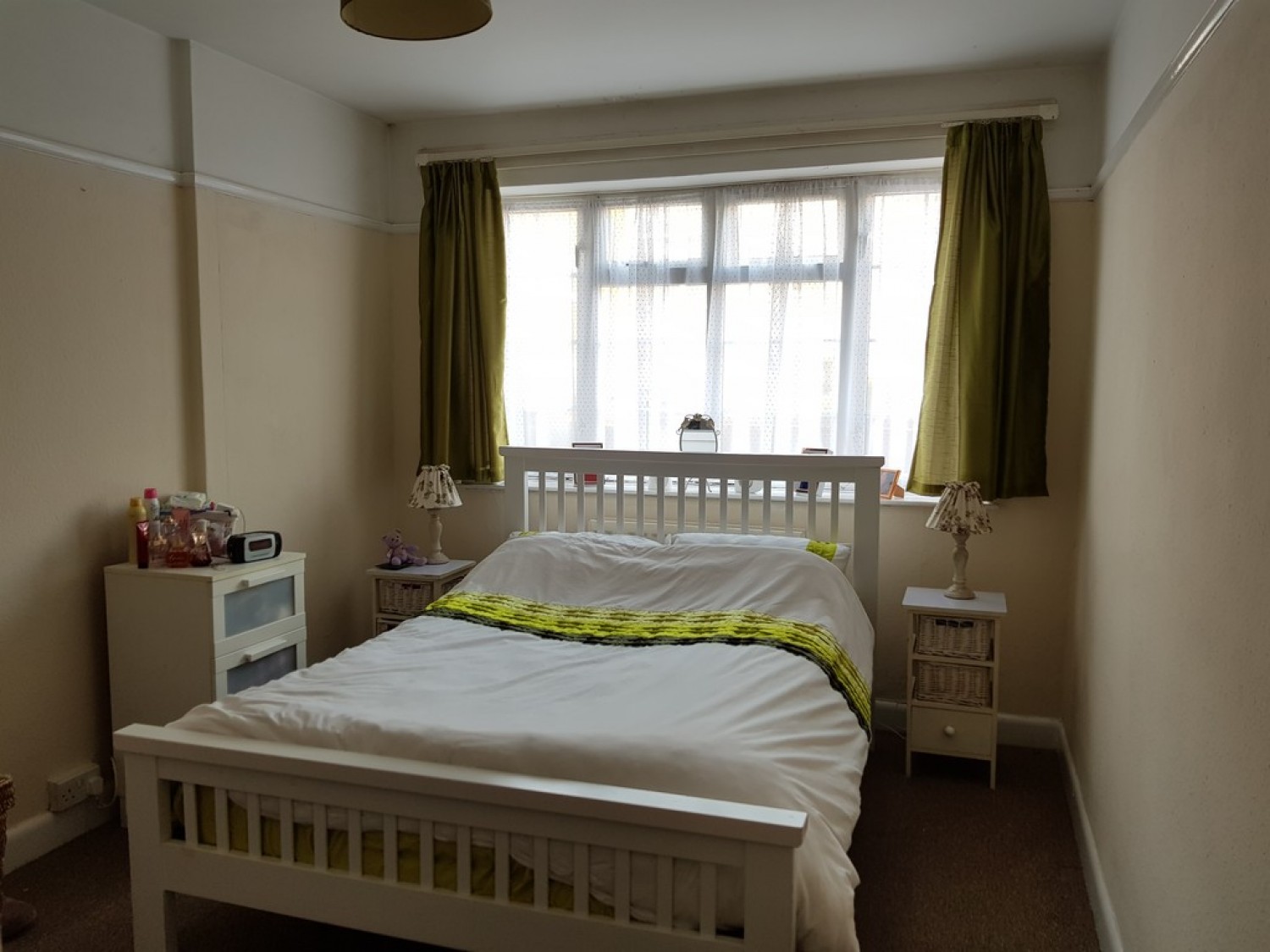 2 bedroom Flat for Letting Seaside, Eastbourne