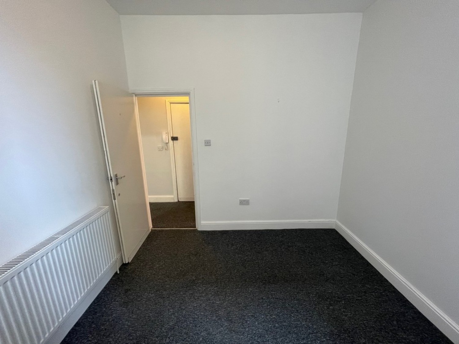 1 bedroom Flat for Letting Pevensey Road