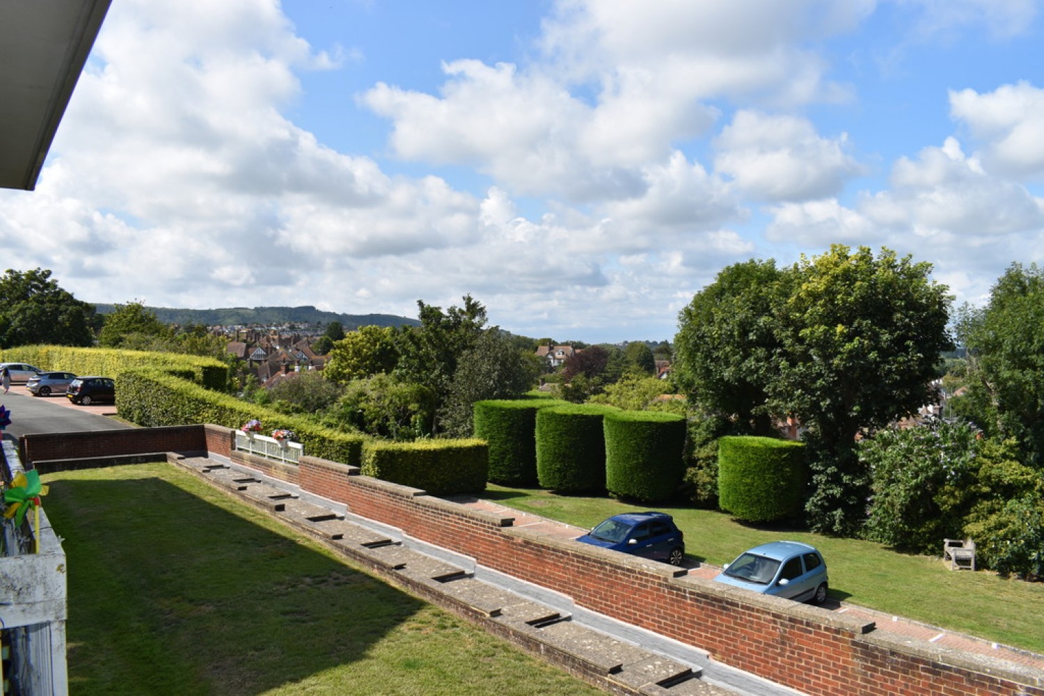 2 bedroom Flat for Sale 30 Carew Road