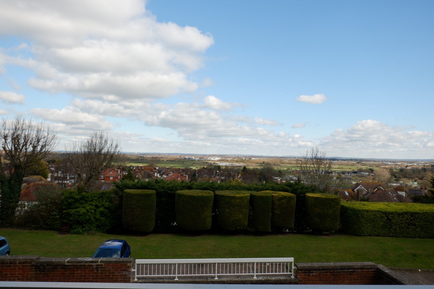 2 bedroom Flat for Sale 30 Carew Road