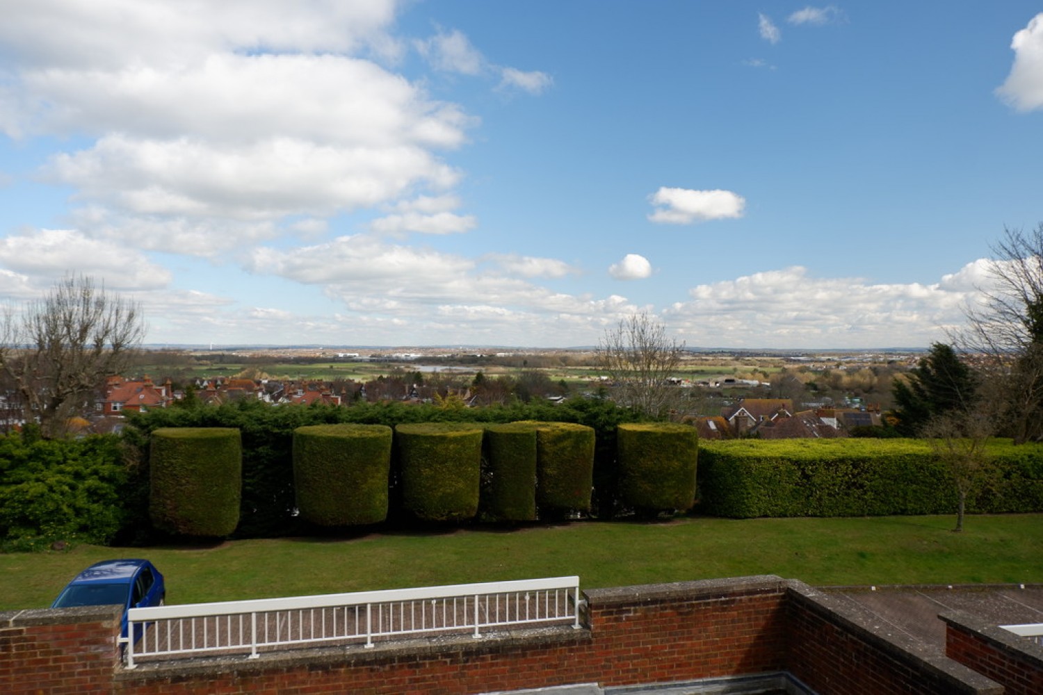 2 bedroom Flat for Sale 30 Carew Road