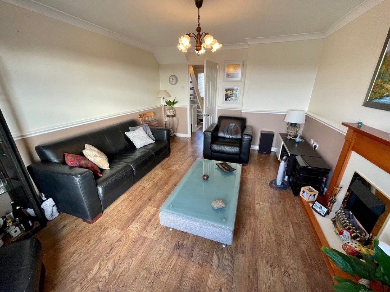 The Lawns, Roselands Avenue