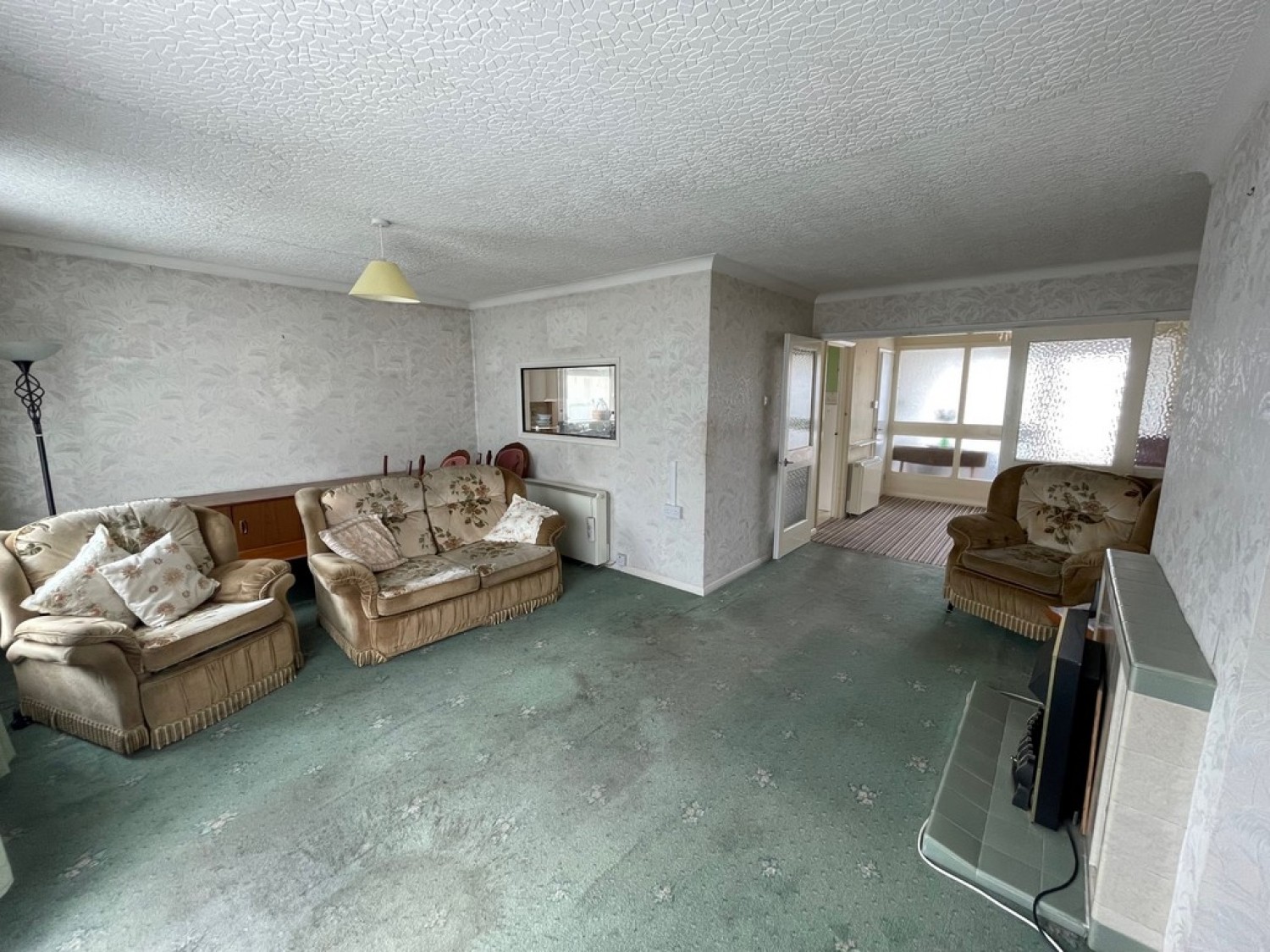 2 bedroom Bungalow for Sale Langney Green