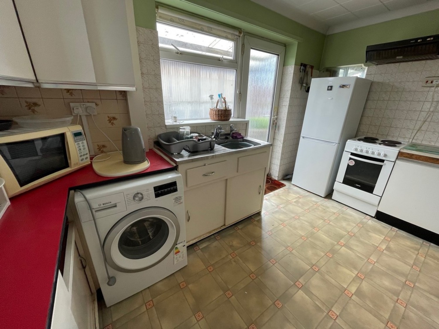 2 bedroom Bungalow for Sale Langney Green