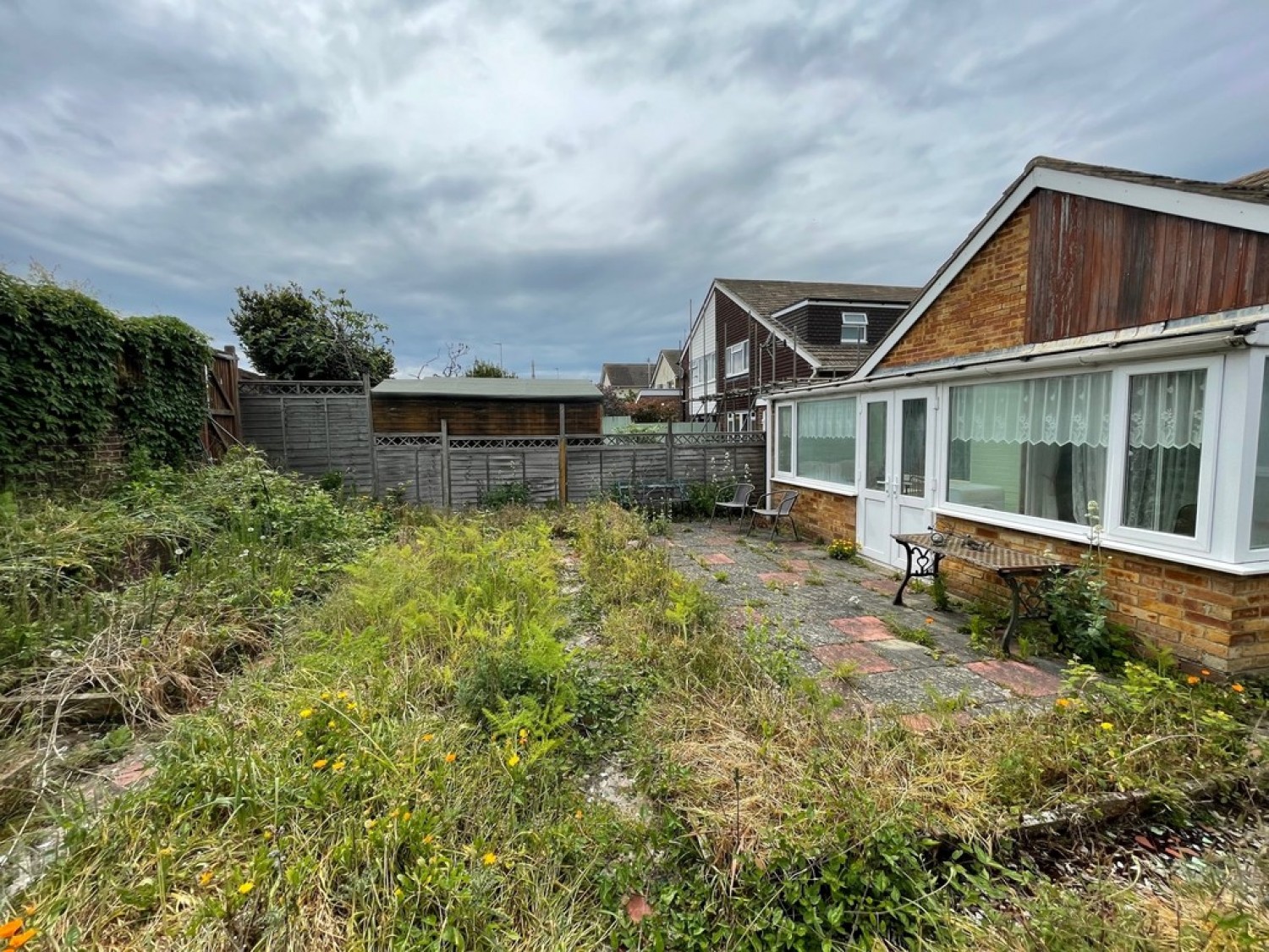 2 bedroom Bungalow for Sale Langney Green