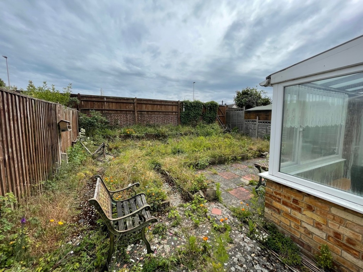 2 bedroom Bungalow for Sale Langney Green