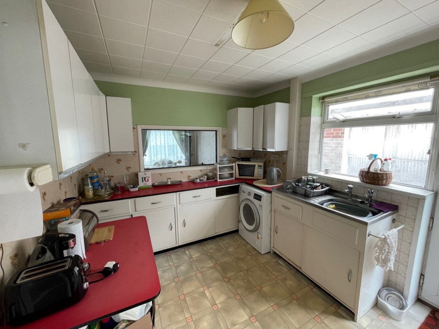 2 bedroom Bungalow for Sale Langney Green