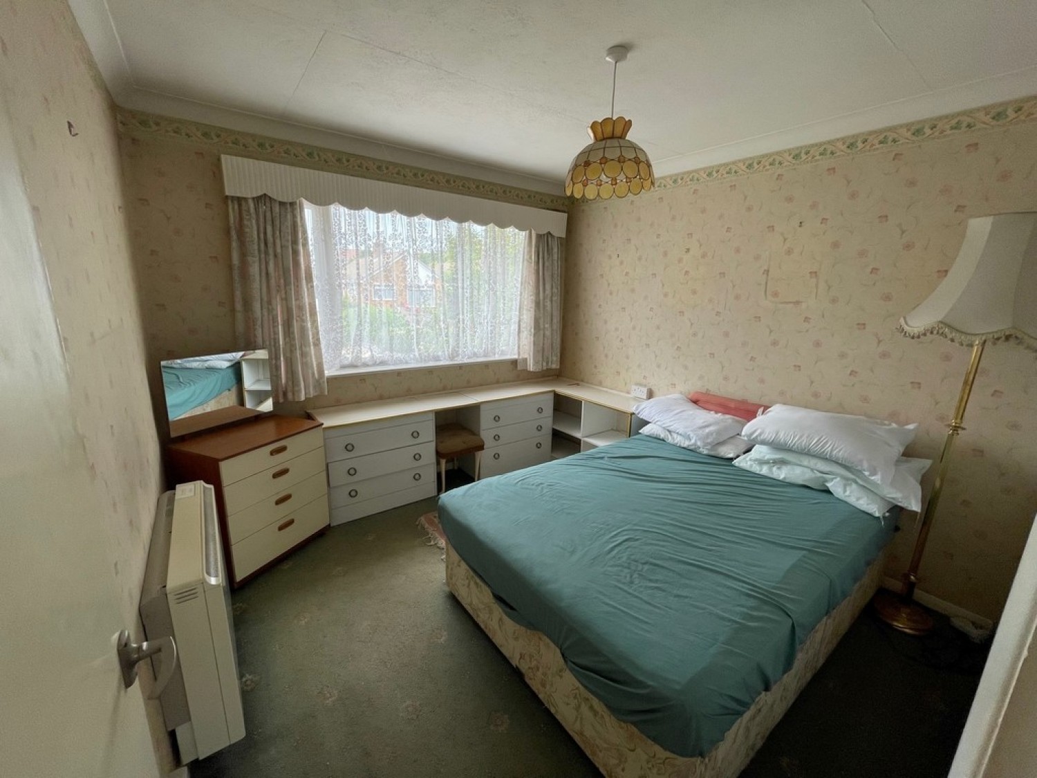 2 bedroom Bungalow for Sale Langney Green