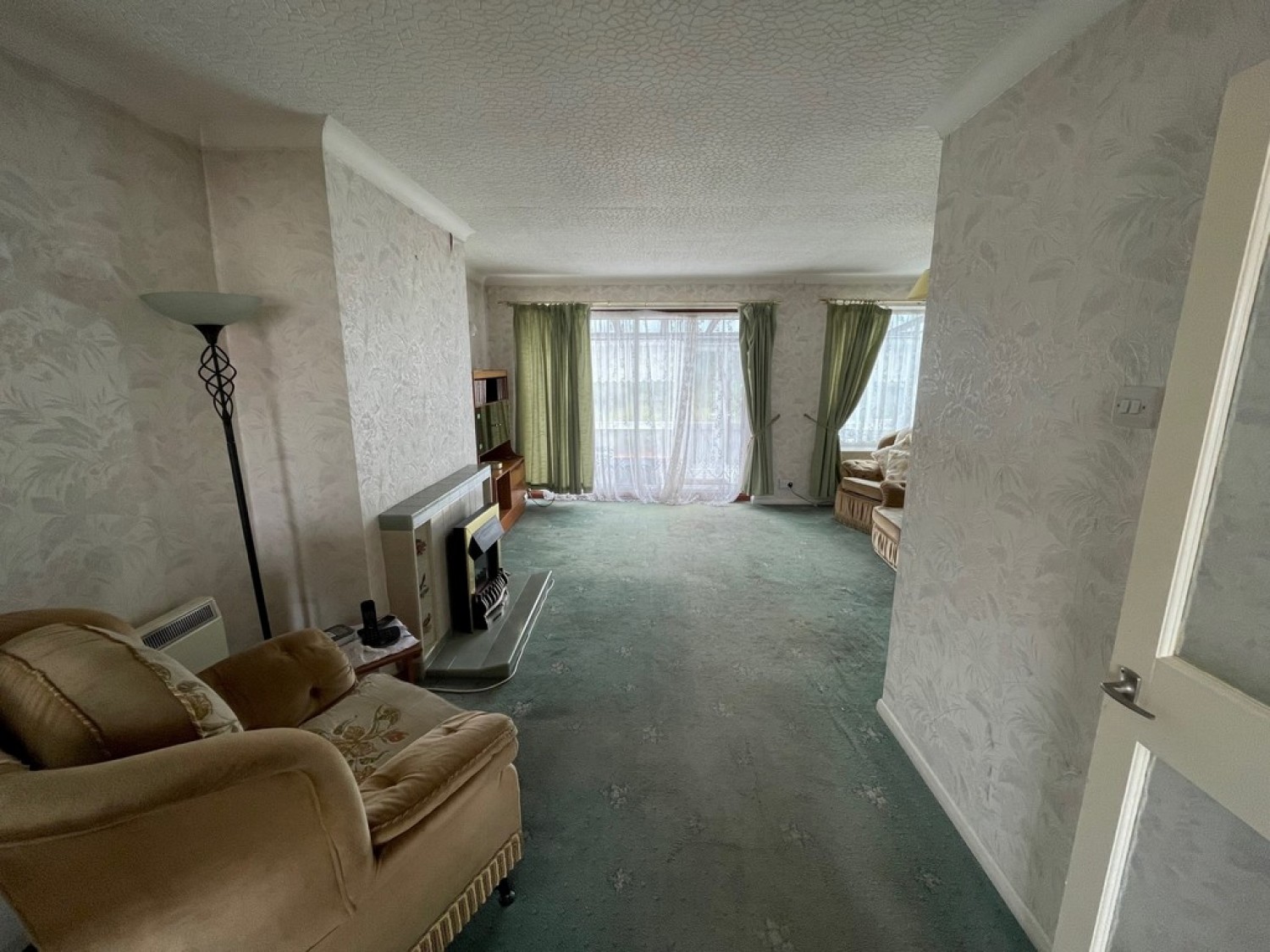 2 bedroom Bungalow for Sale Langney Green