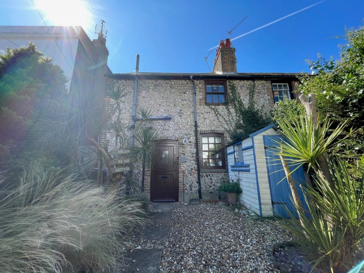 Church Cottages, Warrior Square