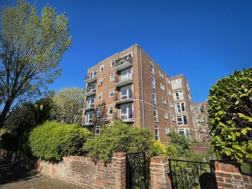 Earlsmead Court, 15 Granville Road