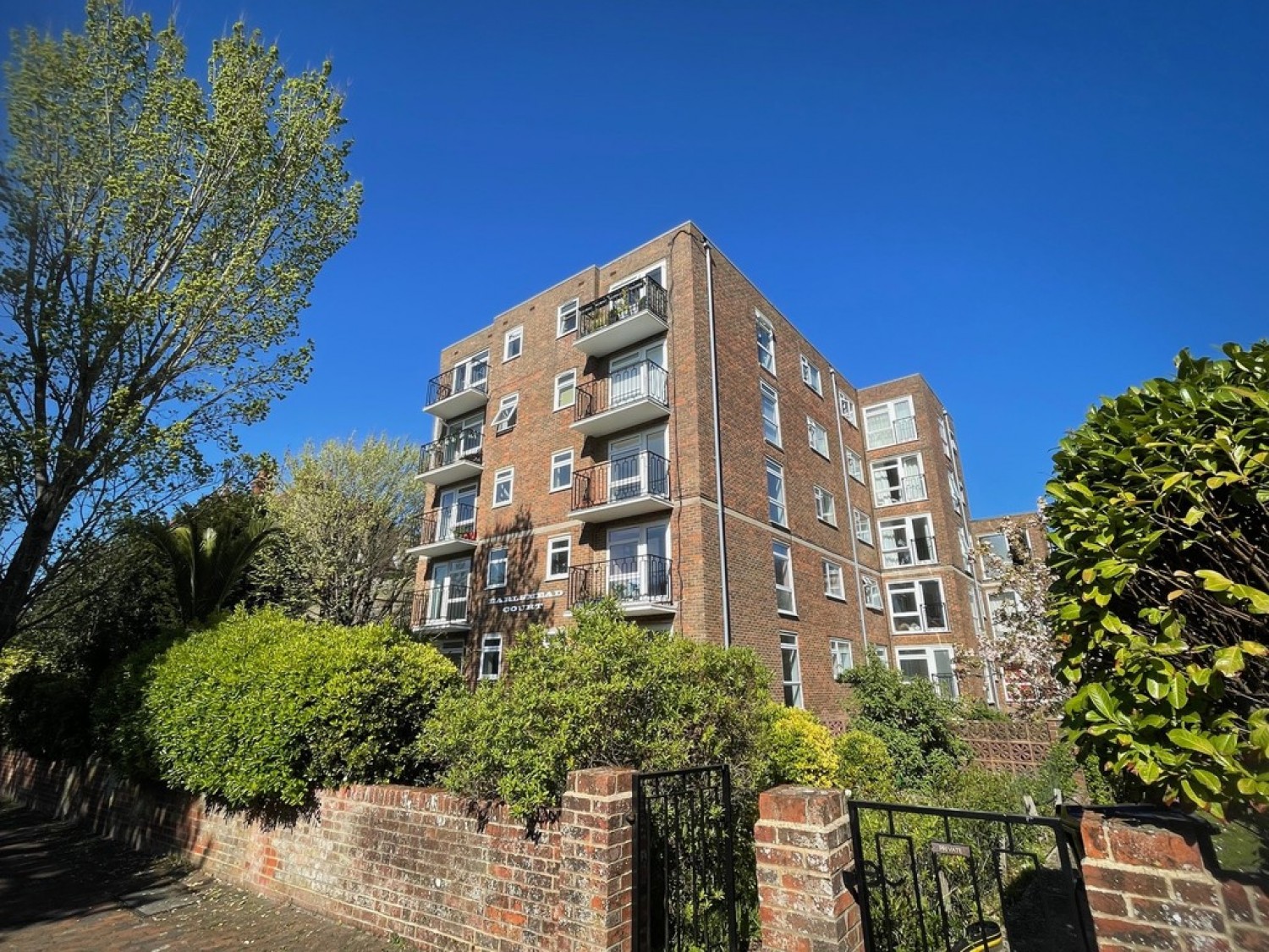 Earlsmead Court, 15 Granville Road