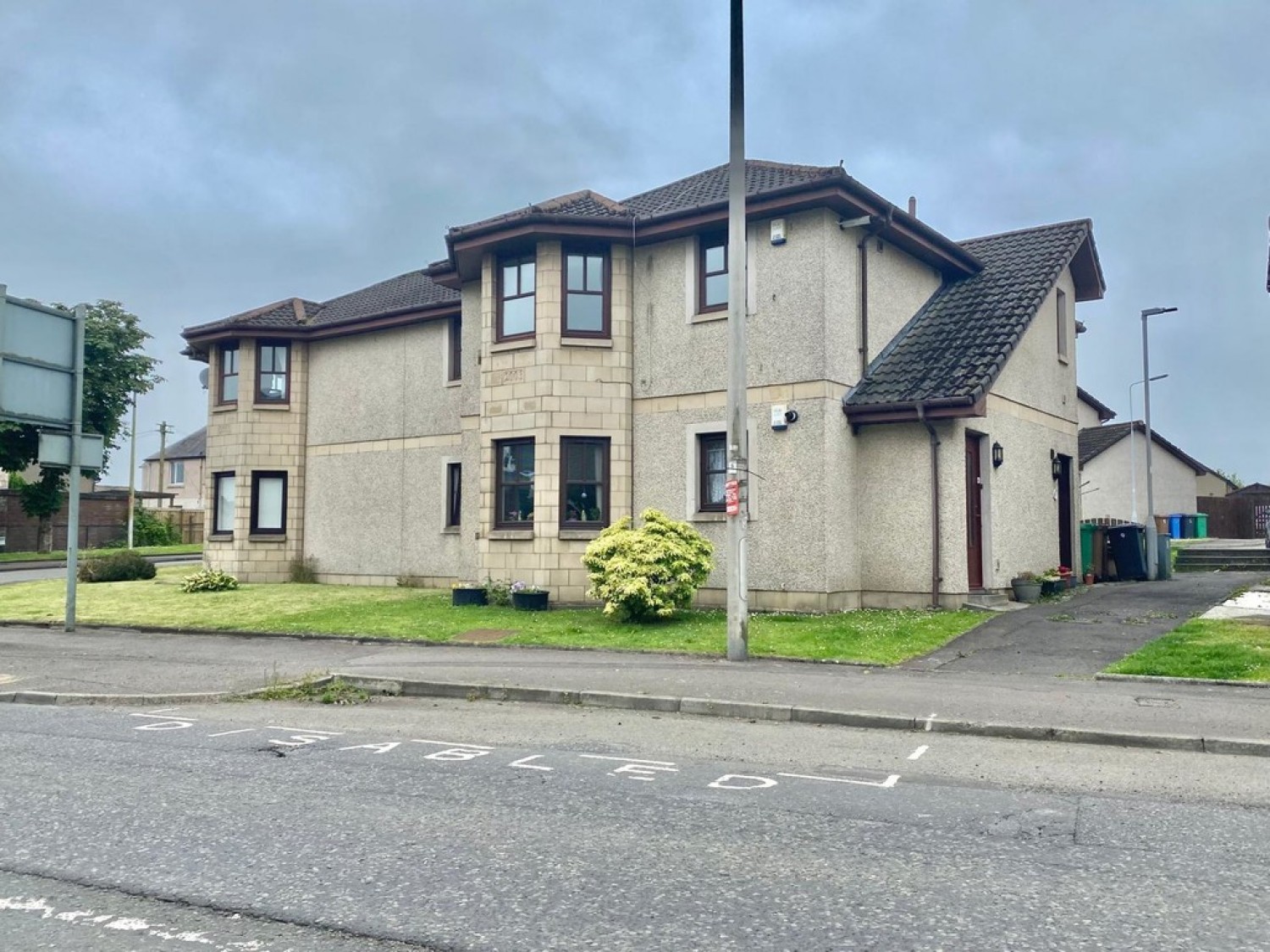 Arthur Court, Cowdenbeath