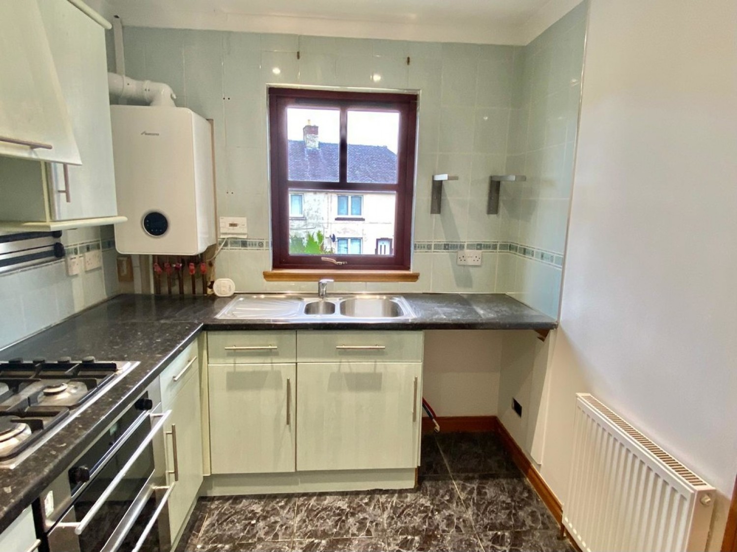 Arthur Court, Cowdenbeath