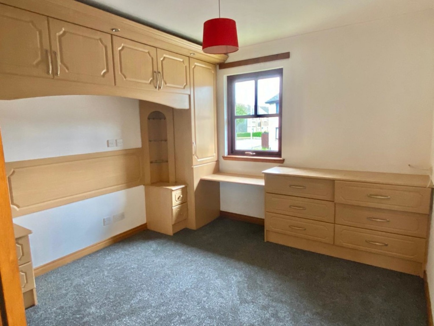 Arthur Court, Cowdenbeath