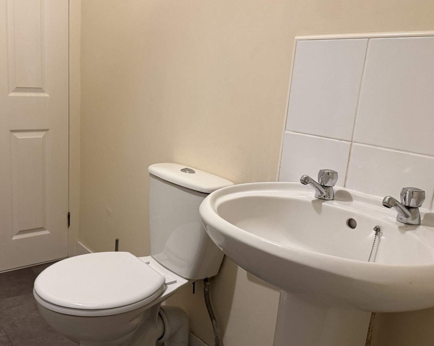 1 bedroom Flat for Letting Victoria Terrace, Dunfermline