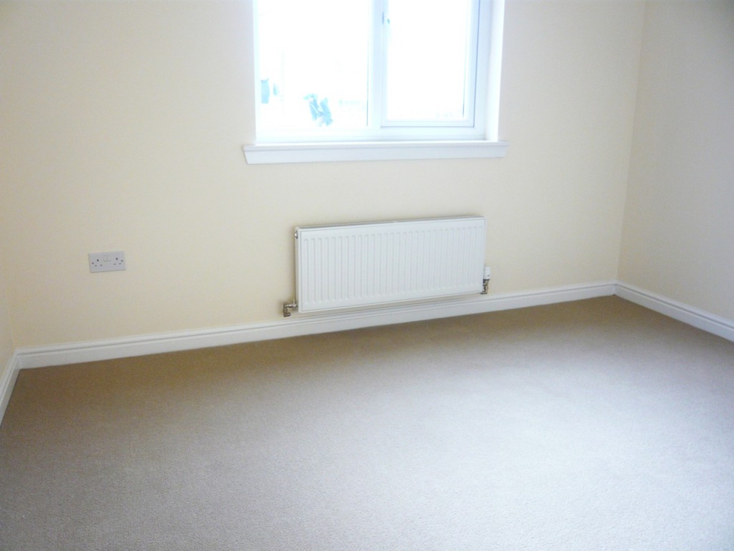 2 bedroom Flat for Letting Duthac Court, Dunfermline