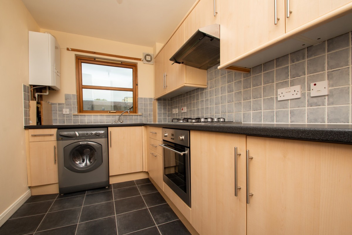 David Henderson Court, Dunfermline