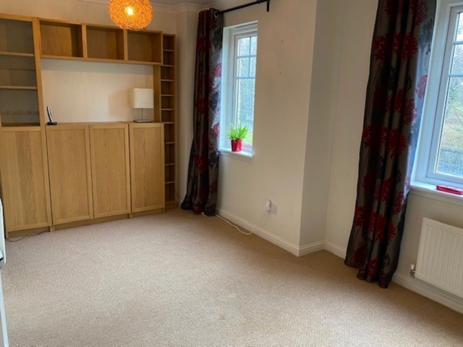 4 bedroom House in Foxglove Neuk, Dunfermline