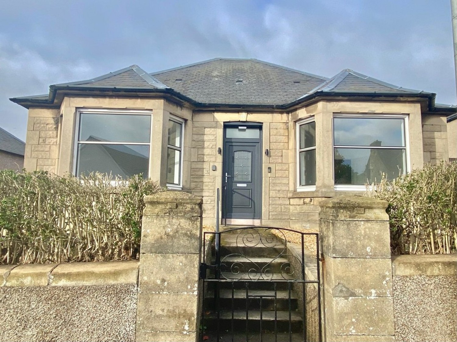 2 bedroom Bungalow in Townhill Road, Dunfermline