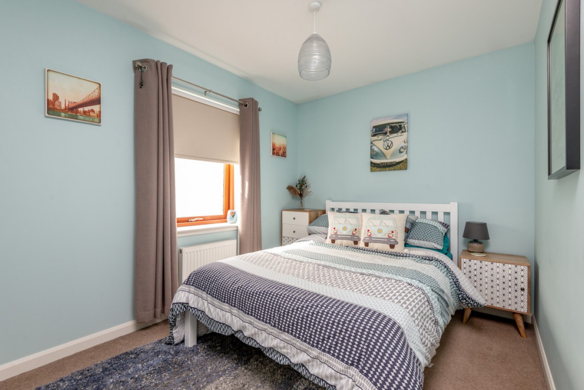 Carneil Gardens, Carnock