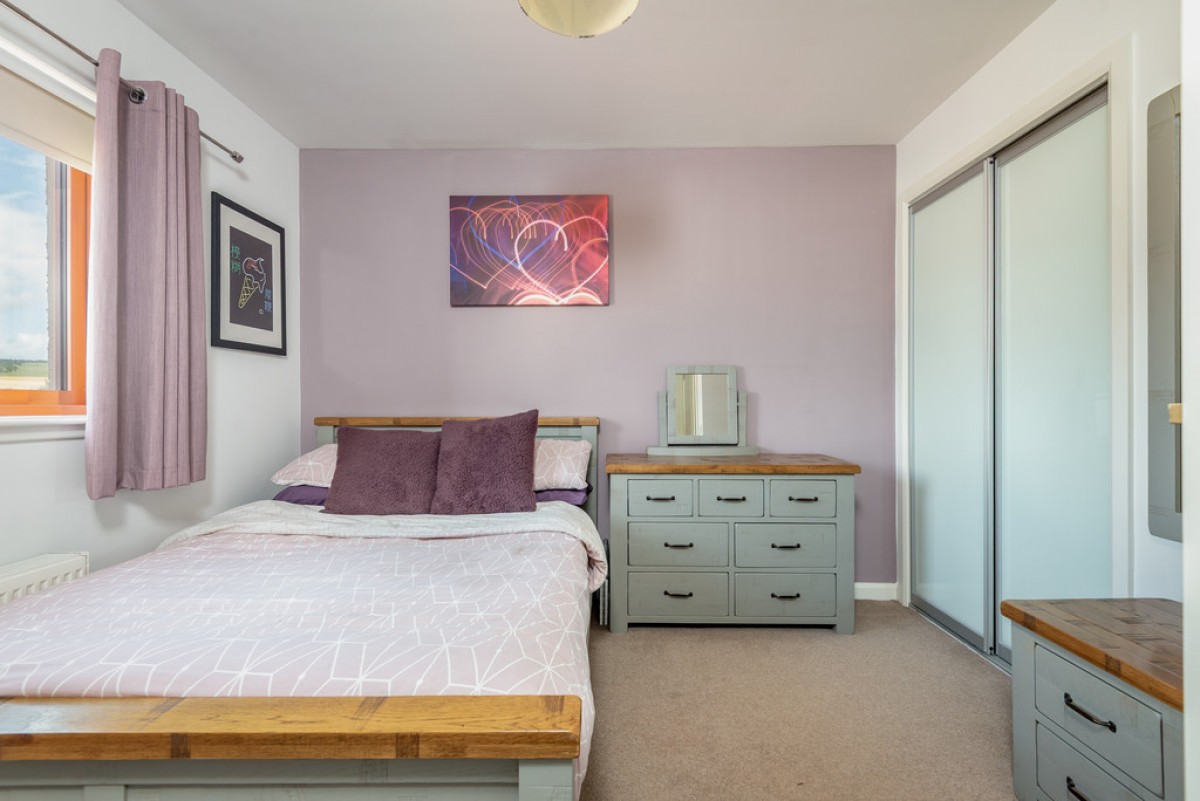 Carneil Gardens, Carnock