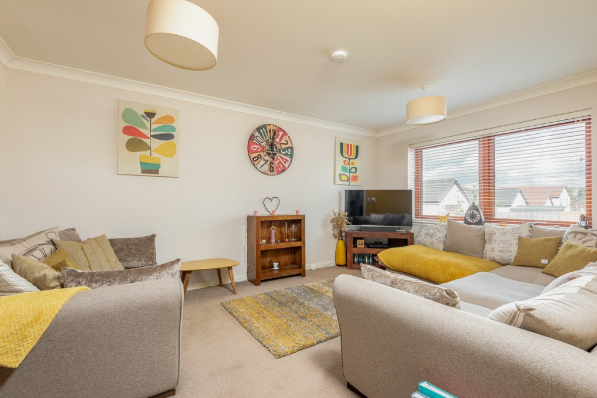 Carneil Gardens, Carnock