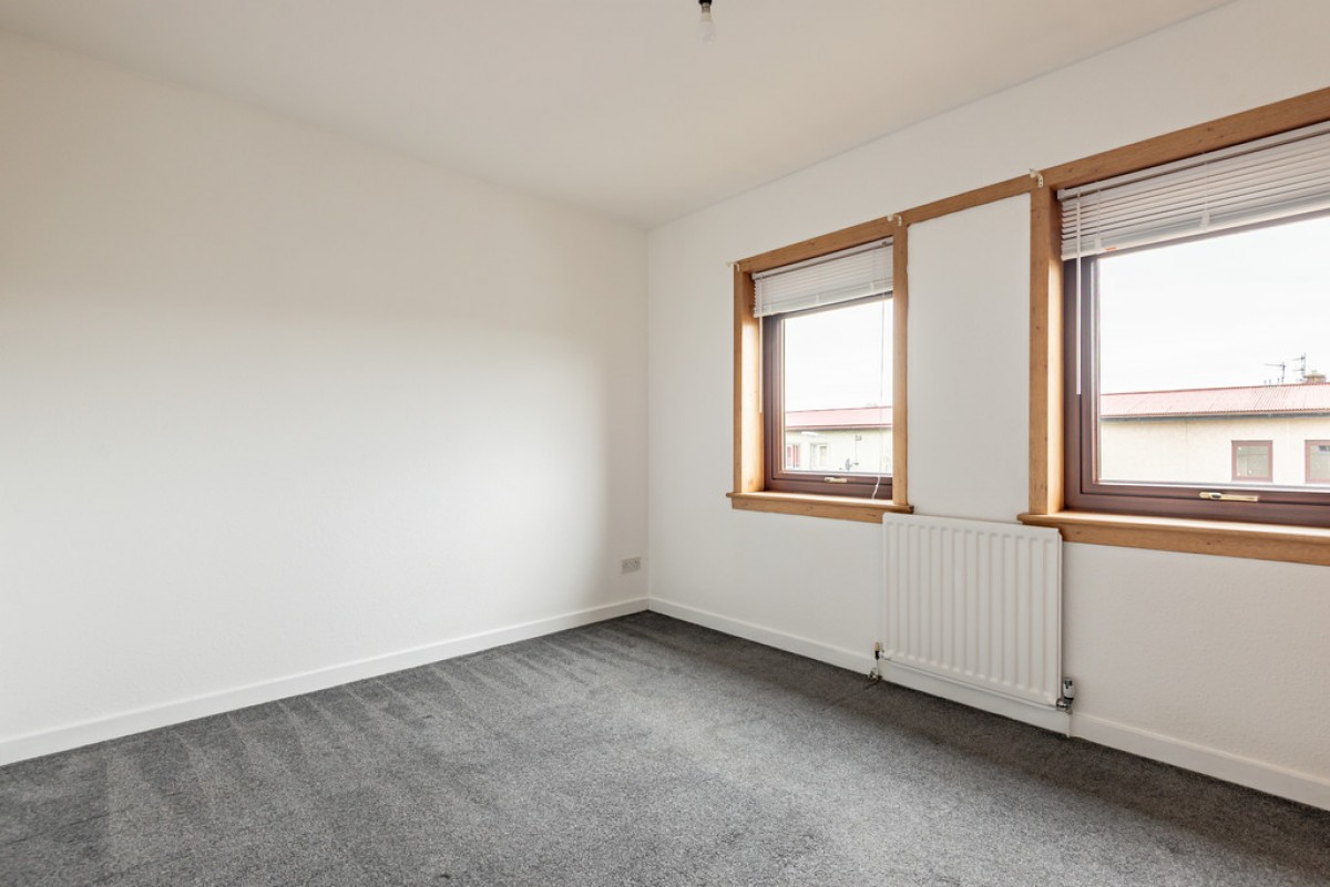 Lyneburn Crescent, Dunfermline