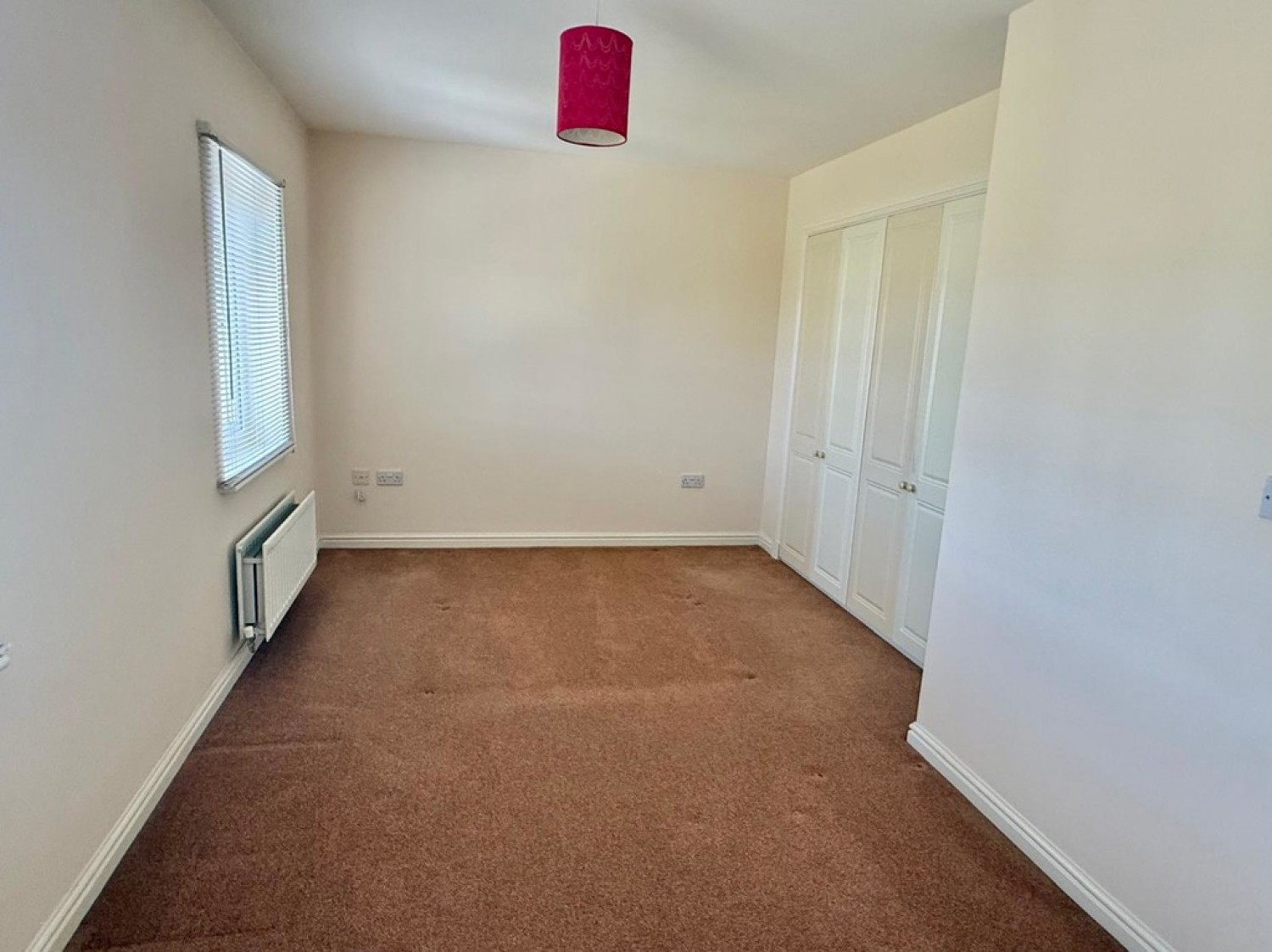 3 bedroom House in Fieldfare View, Dunfermline