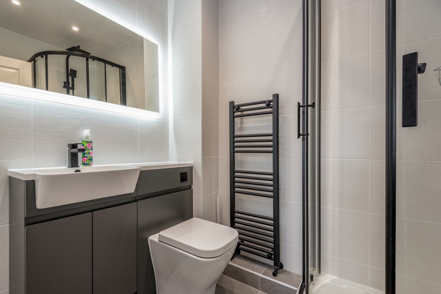 2 bedroom Flat for Sale Kingfisher Place, Dunfermline