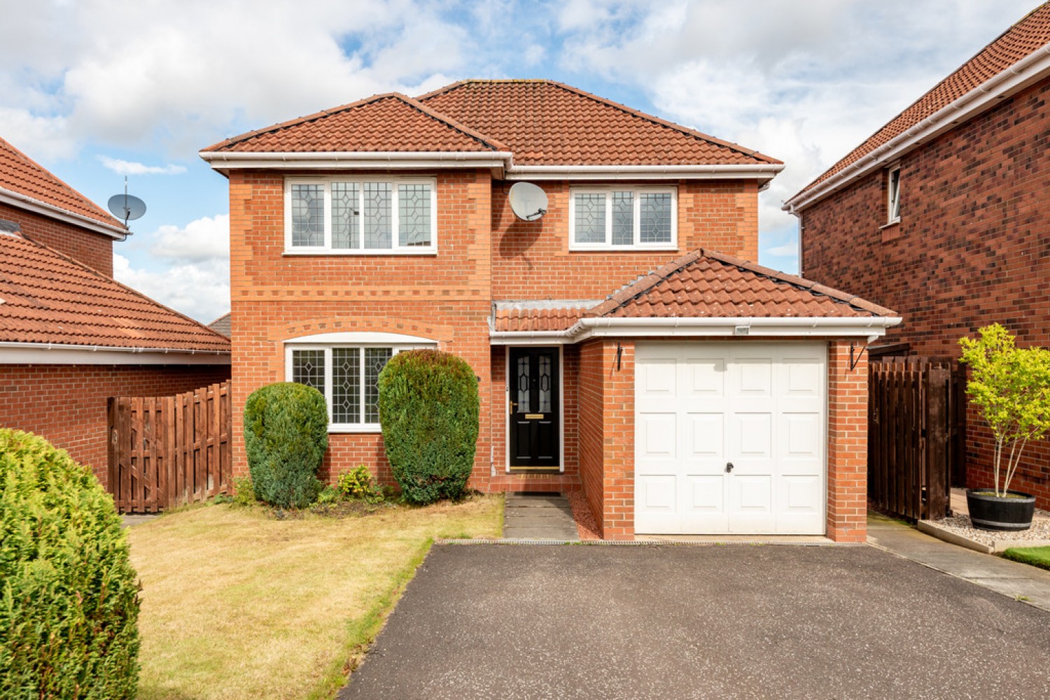 4 bedroom House for Sale Dover Park, Dunfermline