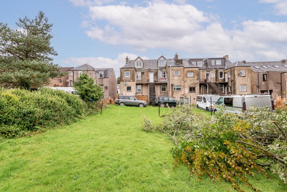 Cocklaw Street, Kelty